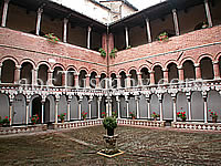 Torri